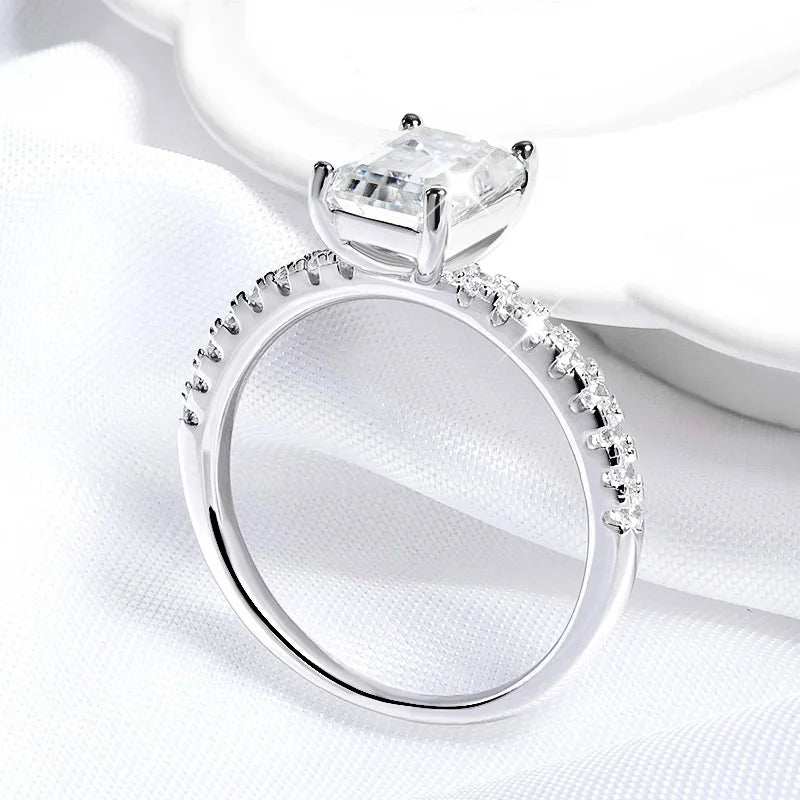 1CT 2CT Emerald/radiant Cut Moissanite Ring for Women Engagement Wedding Bride Sterling Silver 925 Jewelry GRA Certified